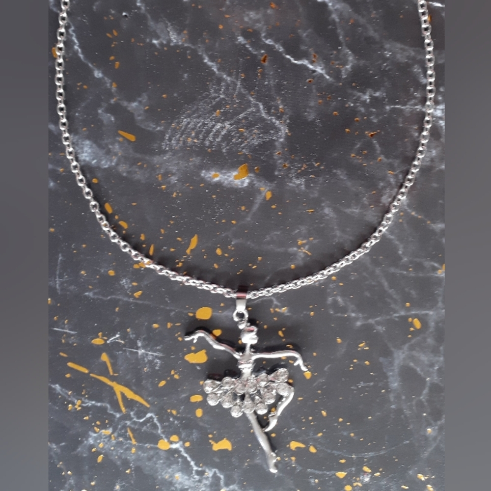 3/$20! Ballerina diamond pendant necklace - Picture 10 of 12